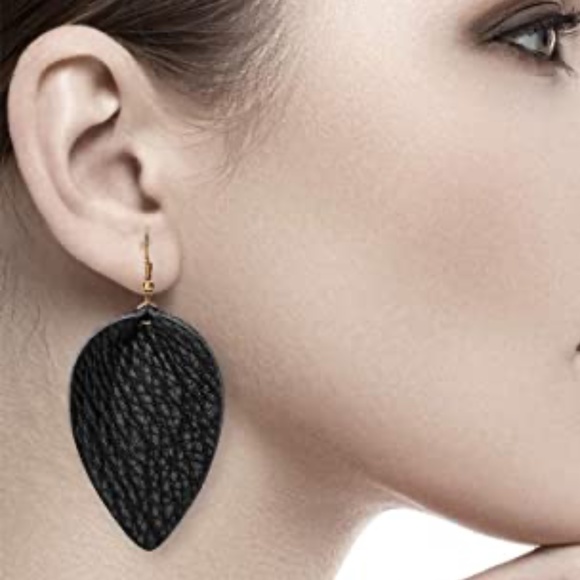 Handmade Vegan Leather Leaf Dangle Set NWT - Picture 4 of 4